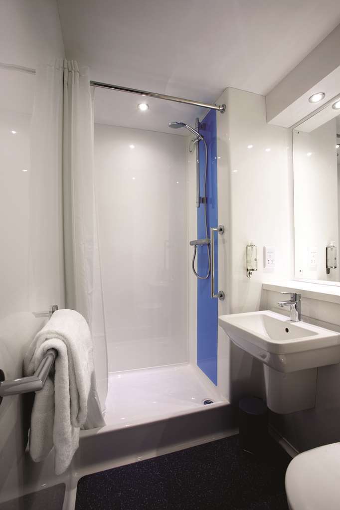 Travelodge Liverpool Docks Bilik gambar